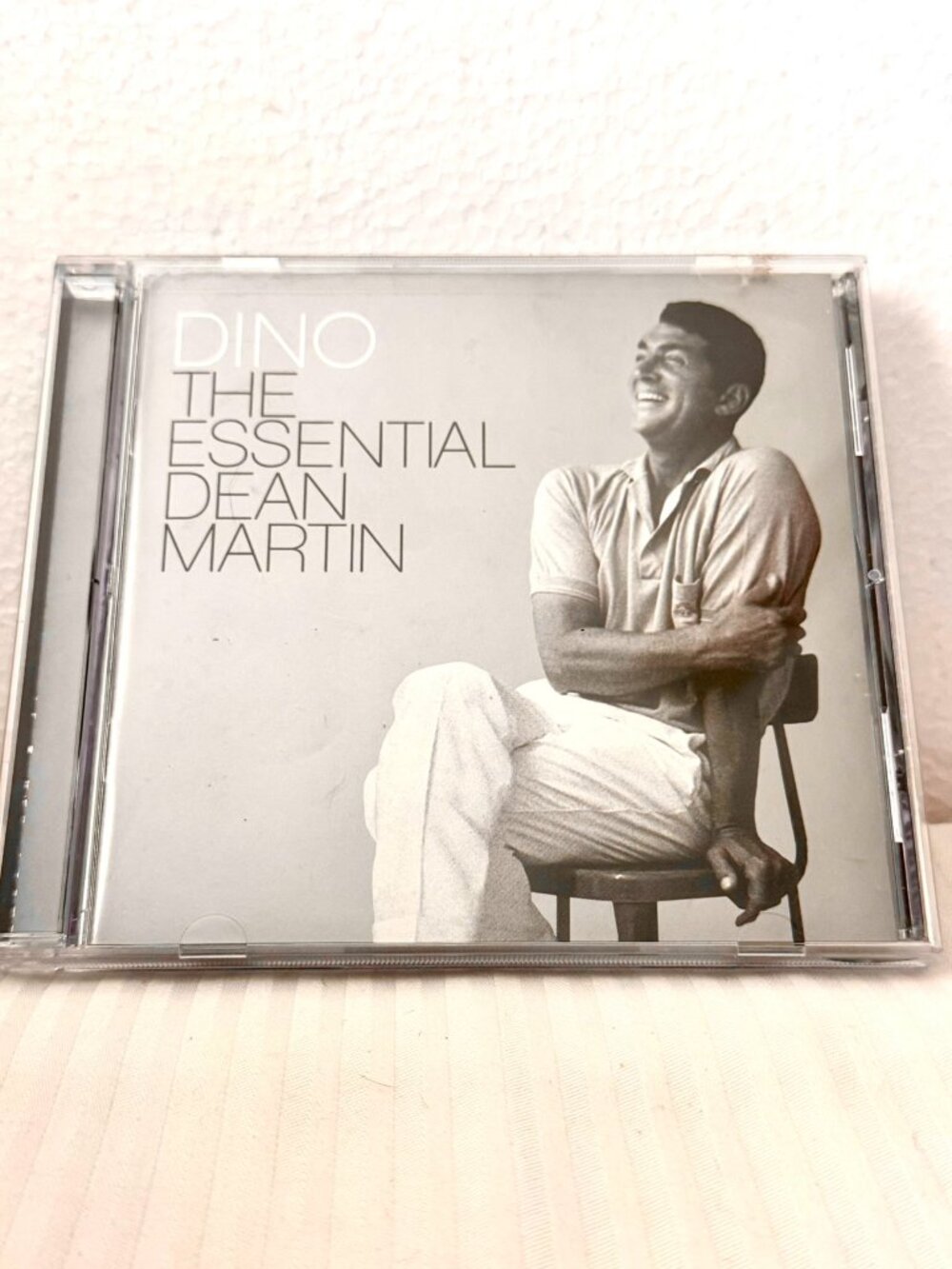 DINO~~The Essential DEAN MARTIN~~Music CD~~Ain't That a Kick in the Head, Volare